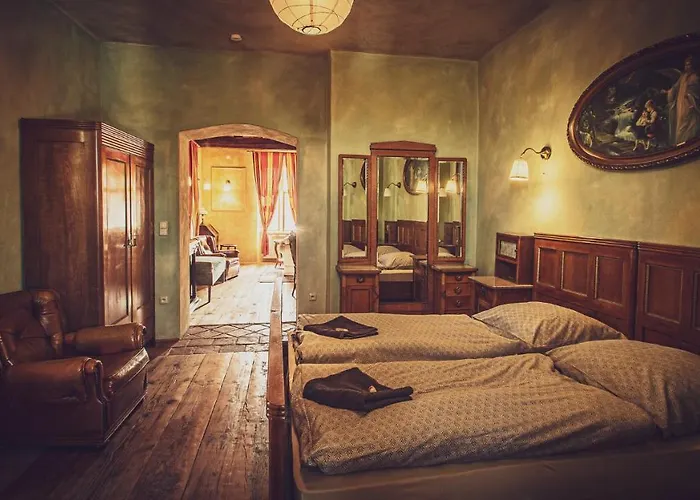 C.p. 9 Πανσιόν