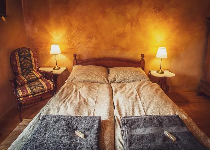 C.p. 9 Πανσιόν