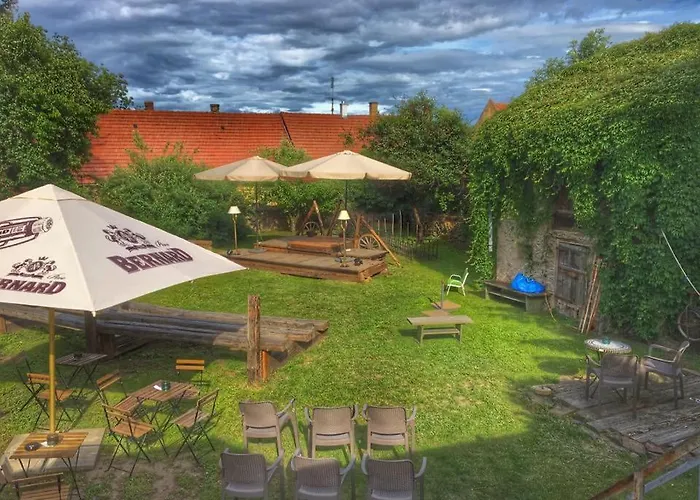 C.p. 9 Πανσιόν